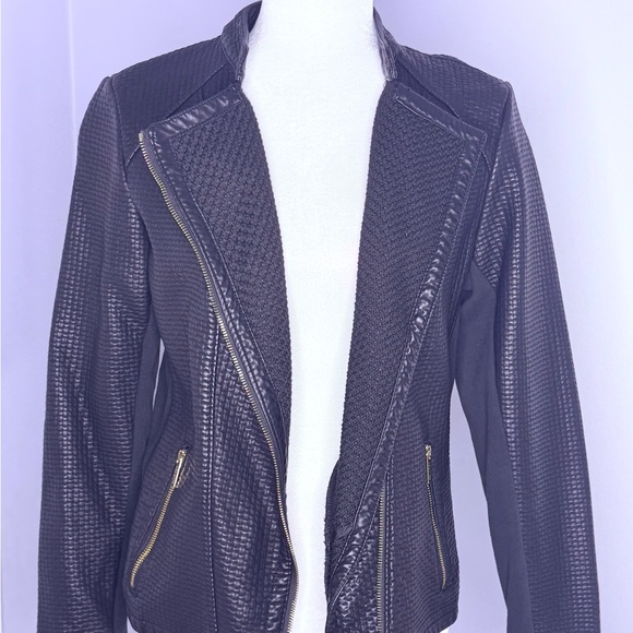 Calvin Klein Black Textured Leather Jacket - Picture 8 of 8